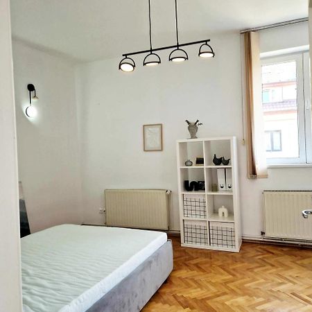 Olv Nomad Apartment Клуж-Напока Екстериор снимка